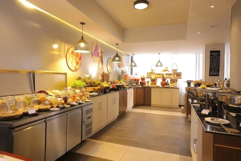 Mado Hotel
