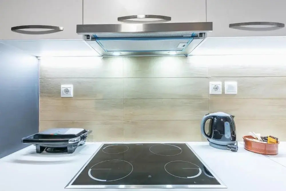 Athens Central Pangrati - Varnava Square Modern Apartment for 5