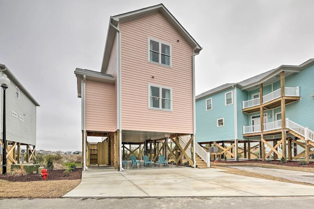 'the Tipsy Flamingo' ~ Incredible Salt Marsh Views