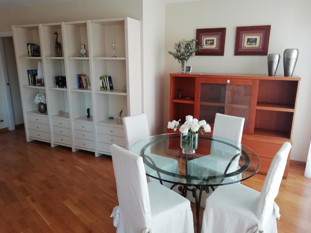 130 m2 luxury apartment in the center of Figueres