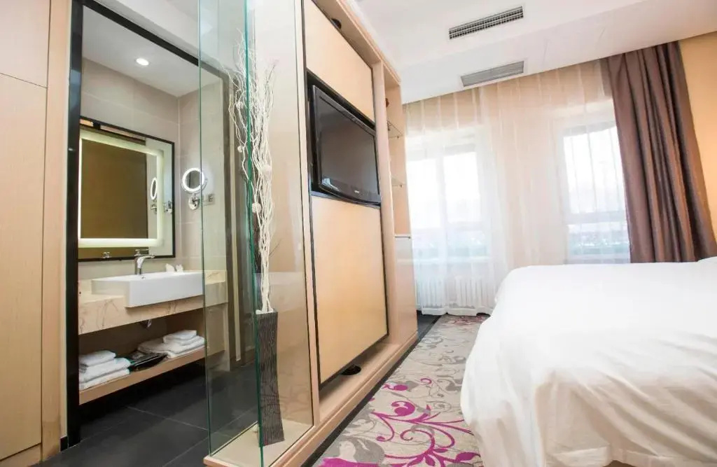 Lavande Hotels·Dalian Xinghai Park