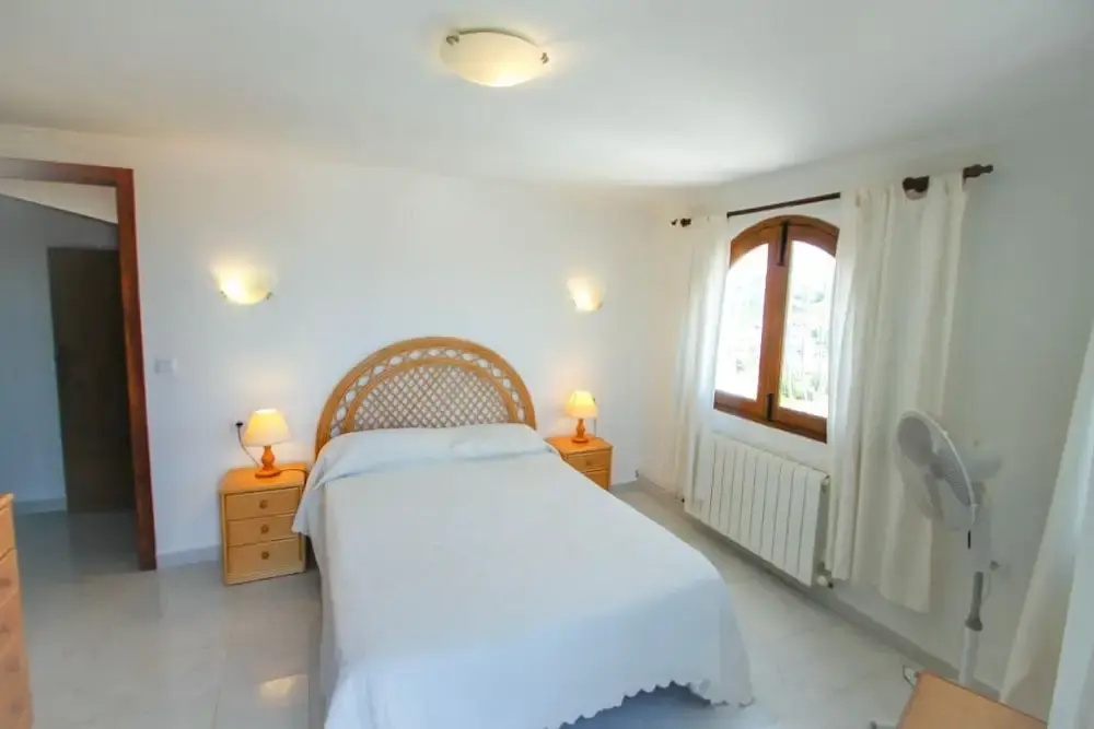 Paraiso Terrenal 4 - well-furnished villa with panoramic views by Benissa coast
