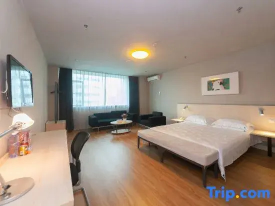 Zhongshan Jingjiang zhi xing hotel