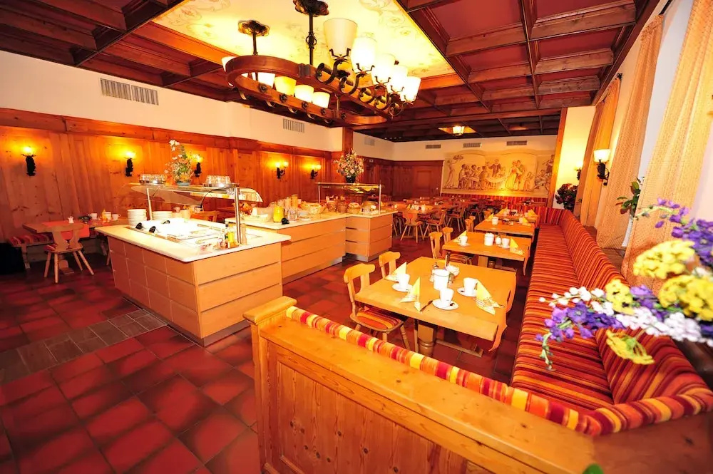 Hotel Weinbauer