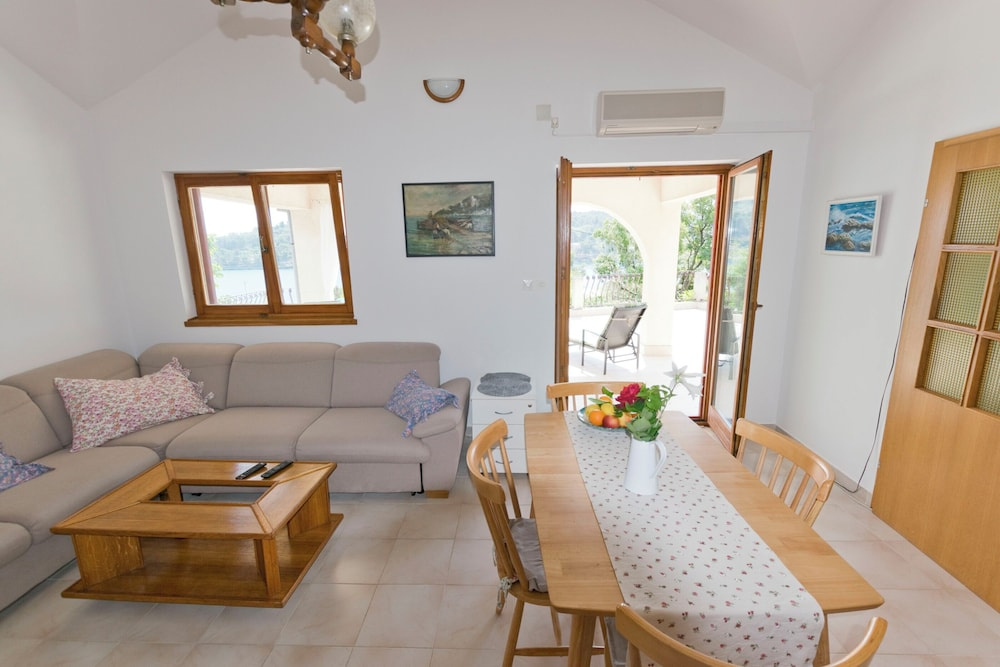 Apartment Ina