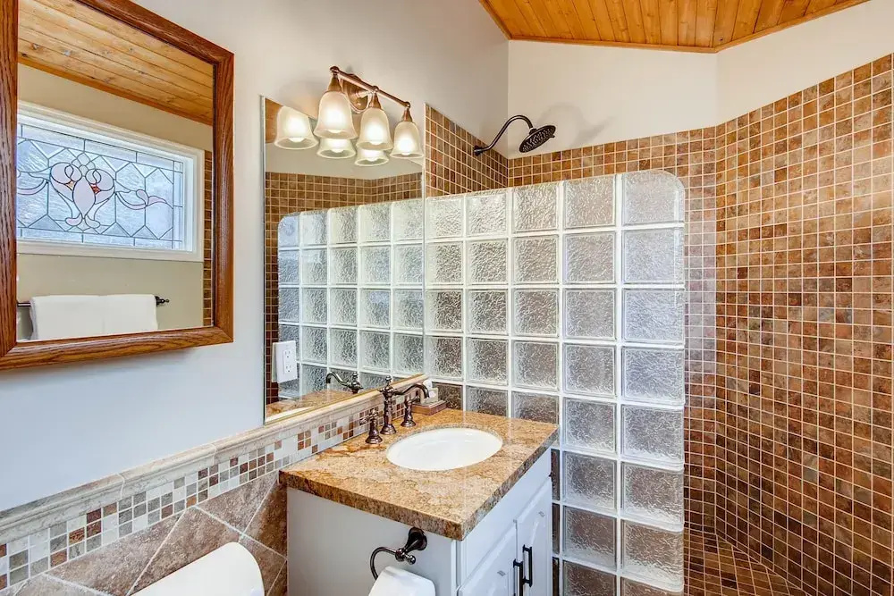 Motherlode 3 3 Bedroom Townhouse by RedAwning