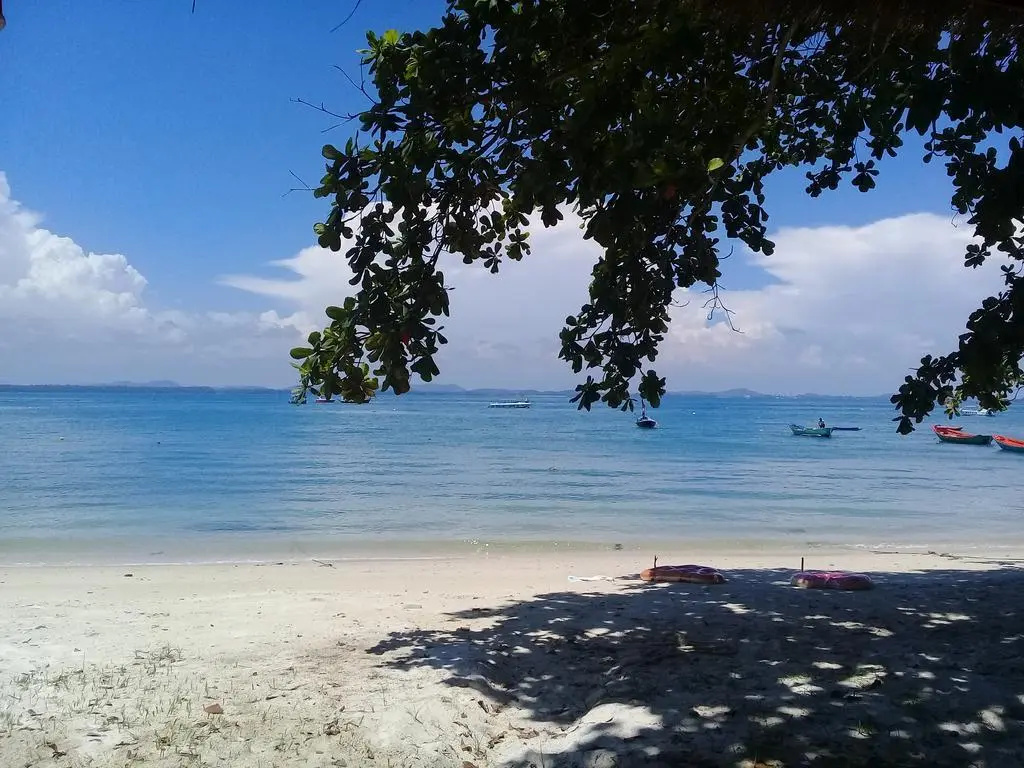 Minnie Seaview Resort