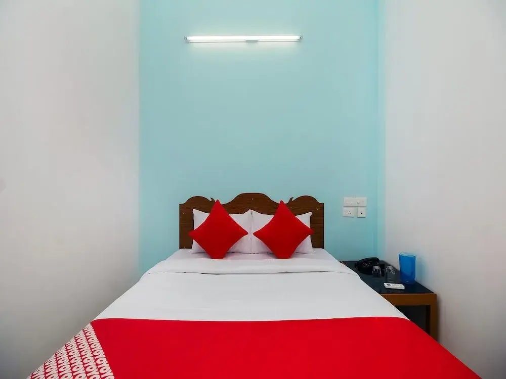 OYO 37776 Hotel Royal King
