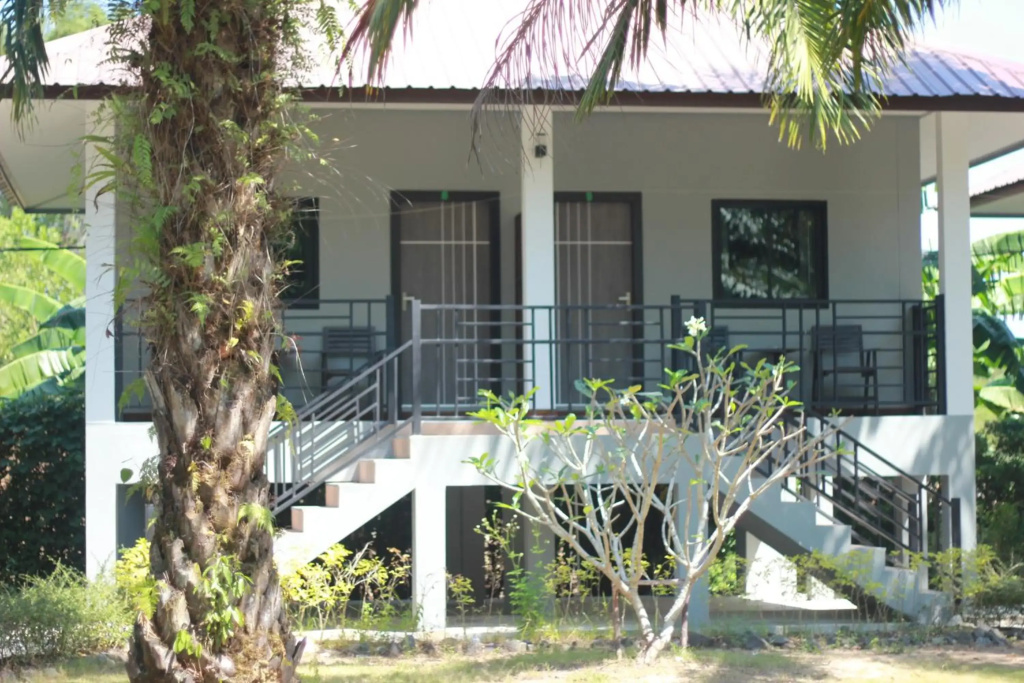 Palm Scenery Resort