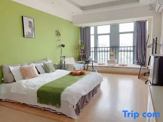 Yunjian Homestay (People's Square)