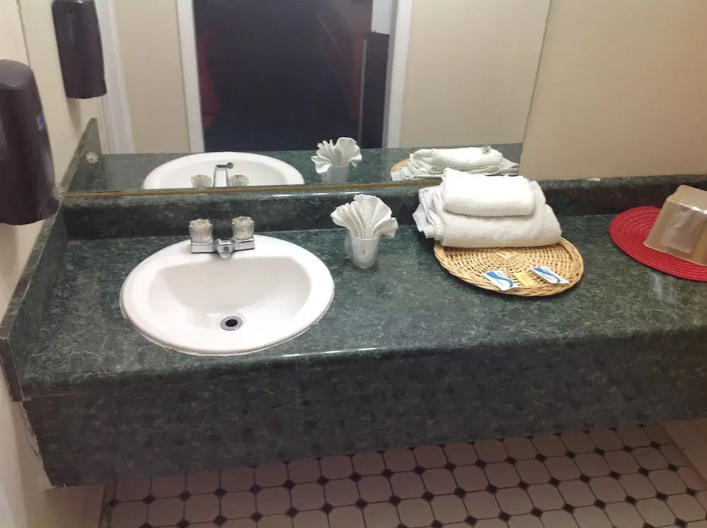 Budget Inn