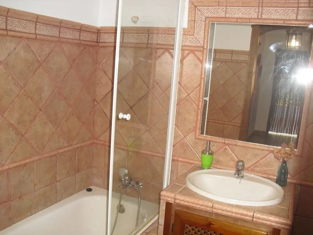 Cadiz 101737 3 Bedroom Holiday home By Mo Rentals