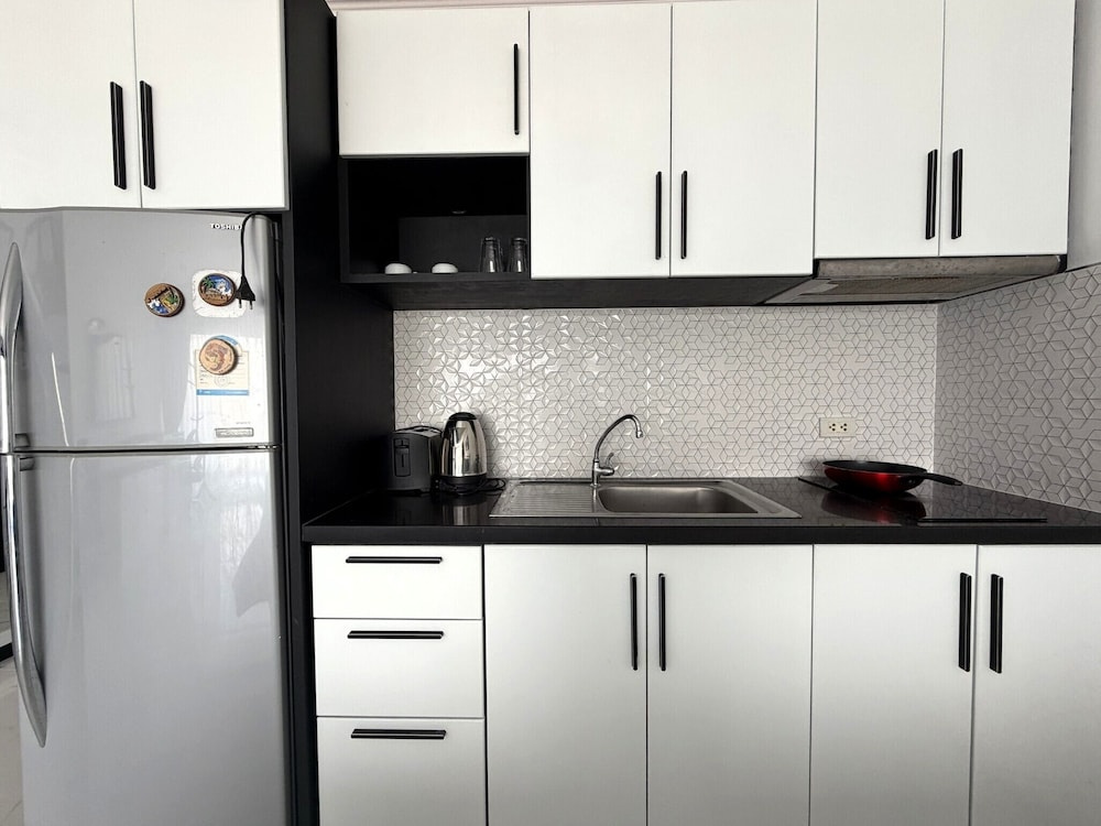 Spacious Studio With Balcony - TW Platinum Suites, Jomtien