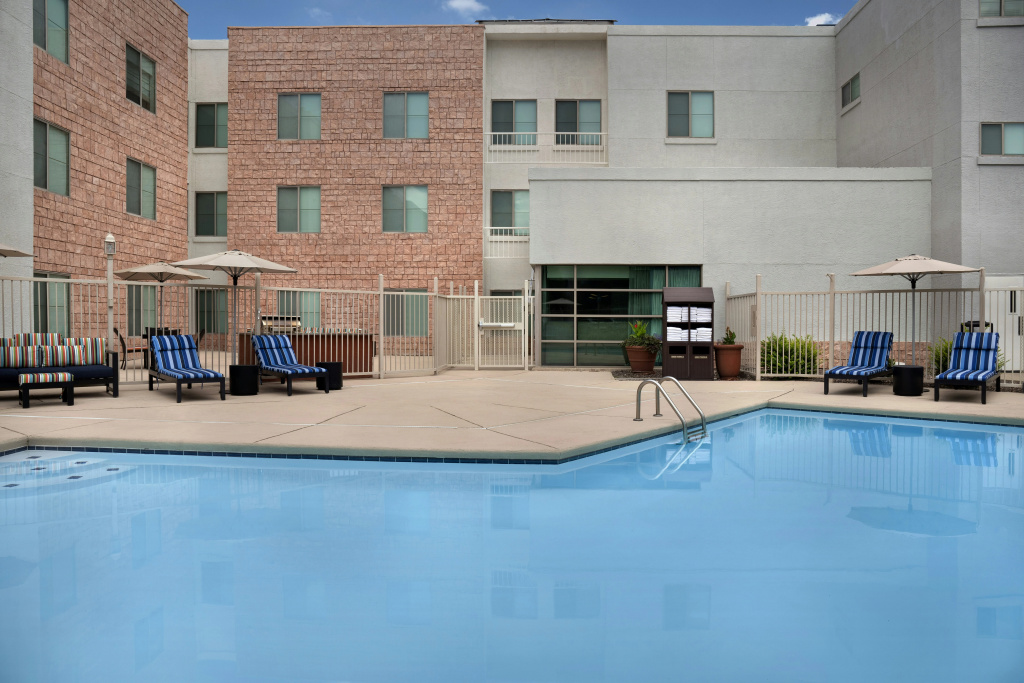 Hampton Inn & Suites Denver Tech Center