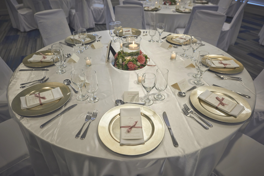 Holiday Inn Express & Suites St. Johns Airport by IHG