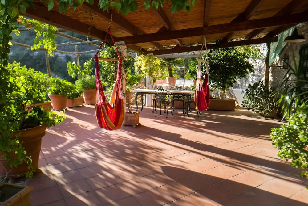Luxury villa, pool, sea access, large terraces, stupendous views