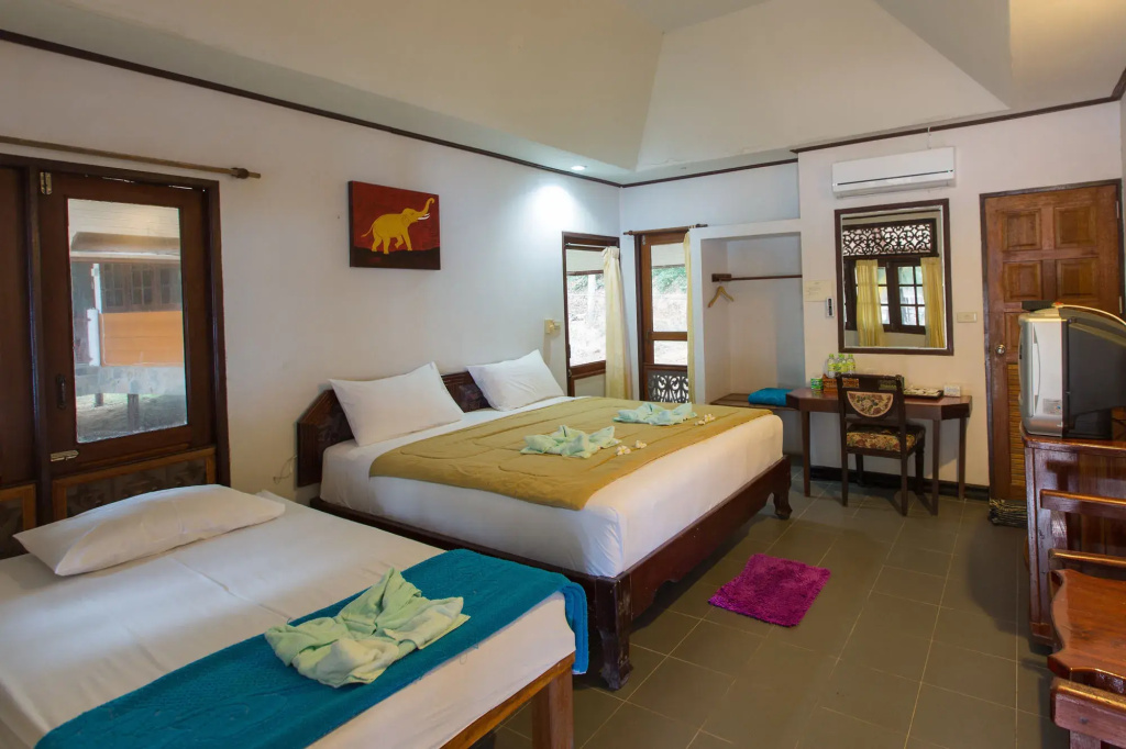 Koh Talu Island Resort