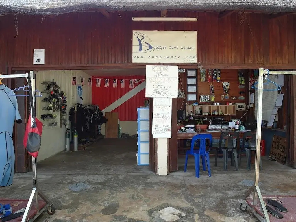 Bubbles Dive Resort