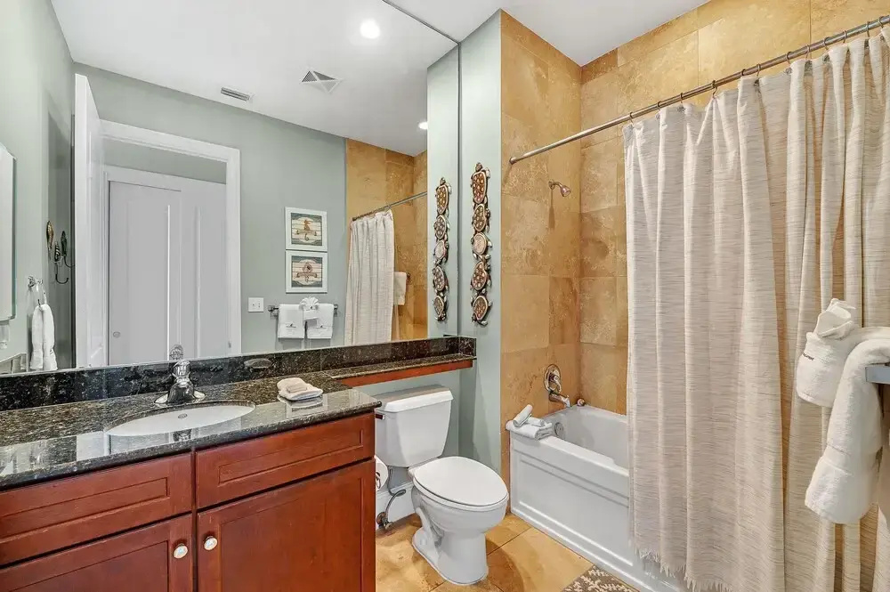 Indigo West 2103 Penthouse