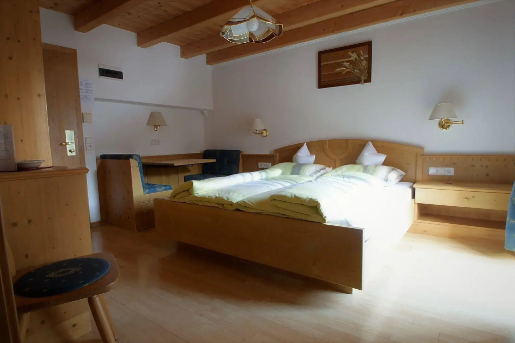 Pension Mirandola