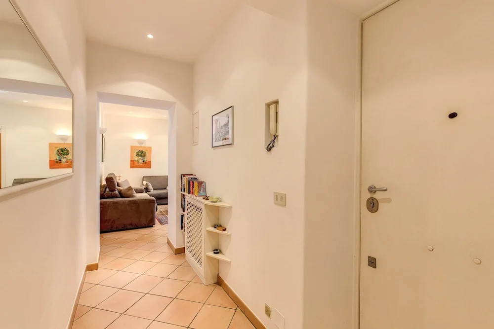 Ripa Apartment