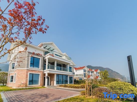 Tonglu Yunyinxian International Hotel