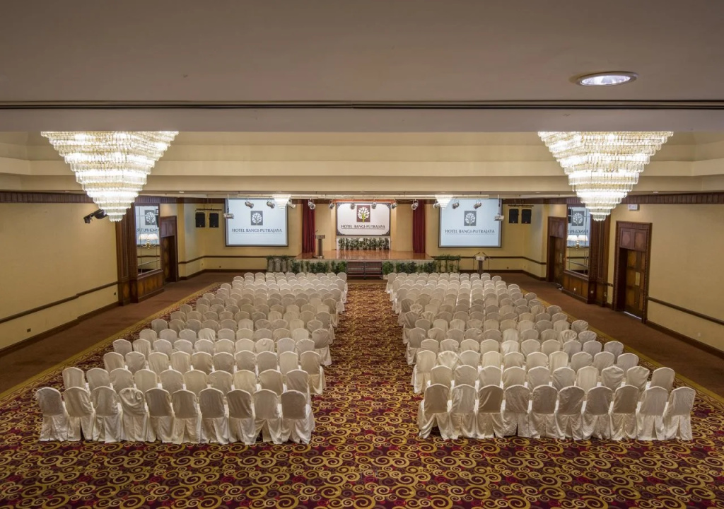 Bangi Resort Hotel