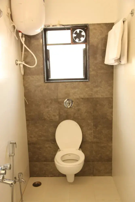 Saburi Service Apartments