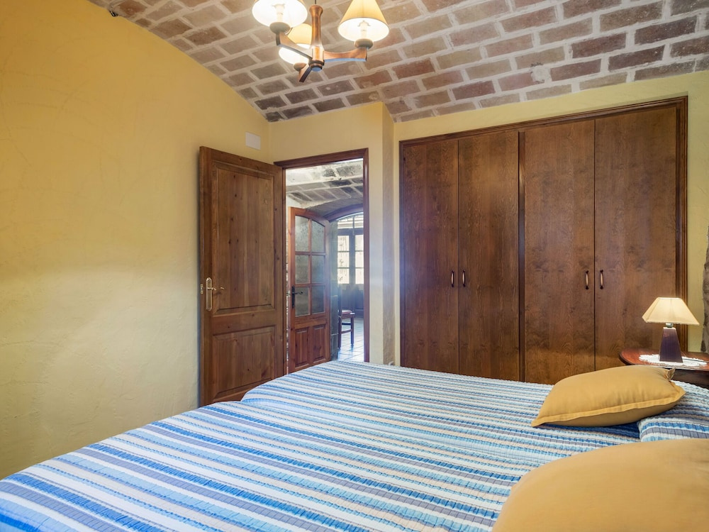 Appealing Apartment in Girona With Swimming Pool