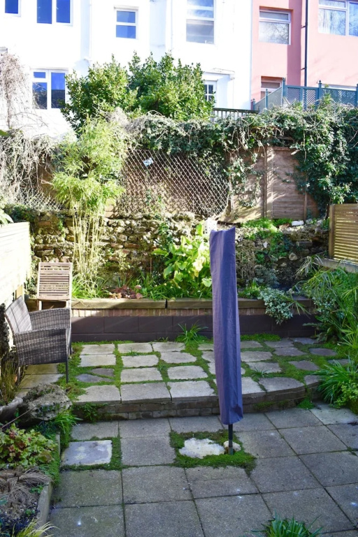 2 Bedroom House in the Heart of Hanover