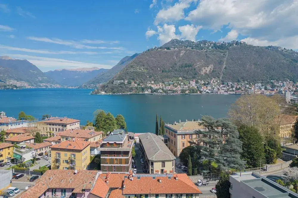 Vico Garden-203 by Rent all Como