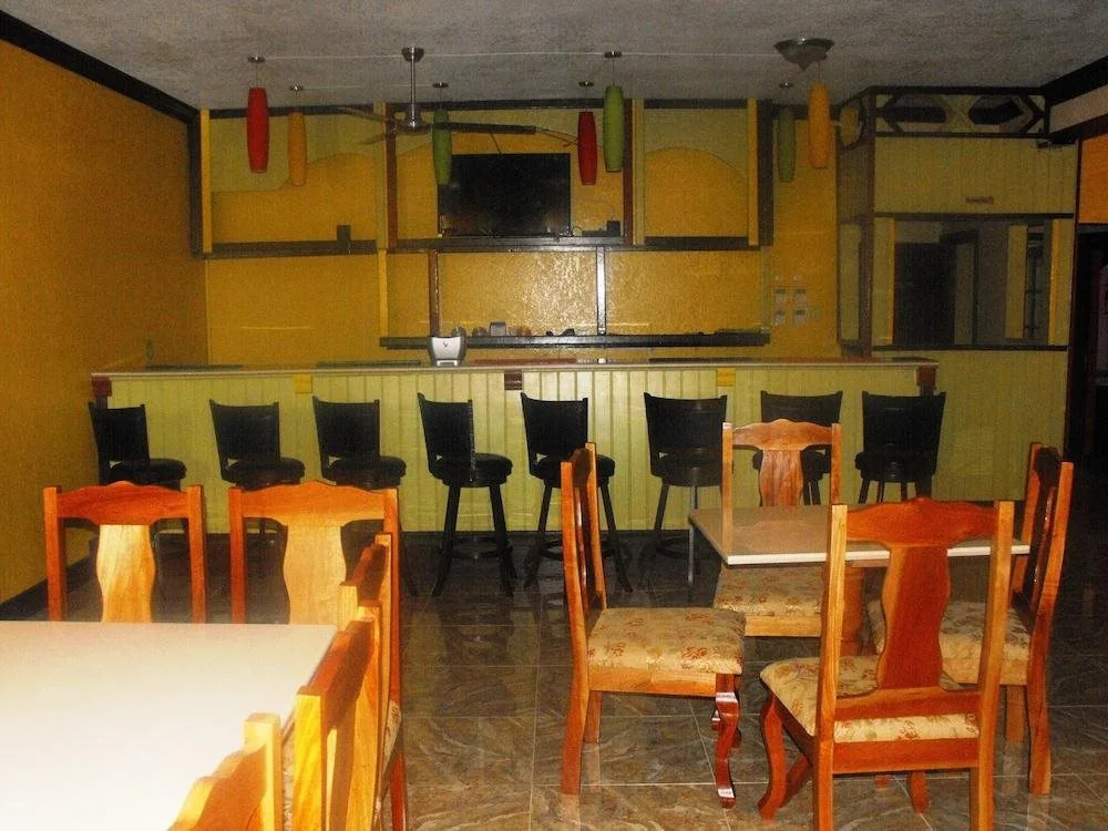 Hotel Tropik Leadonna