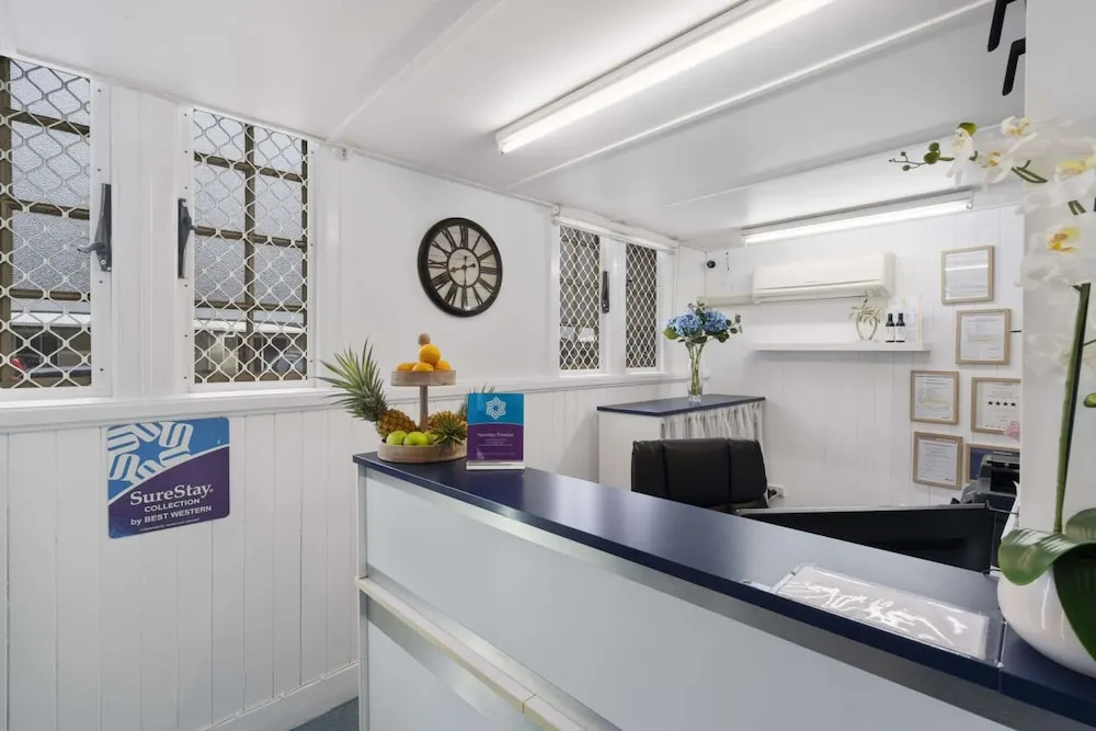 Caboolture Central Motor Inn, Sure Stay Collection by BW