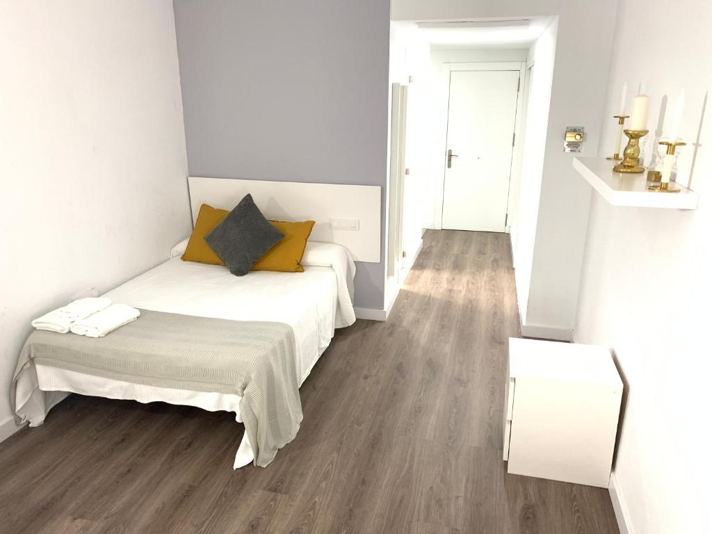 Triana Luxury Apartament 329