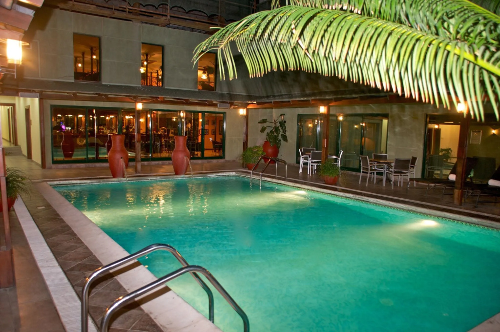 Harbour View Suites