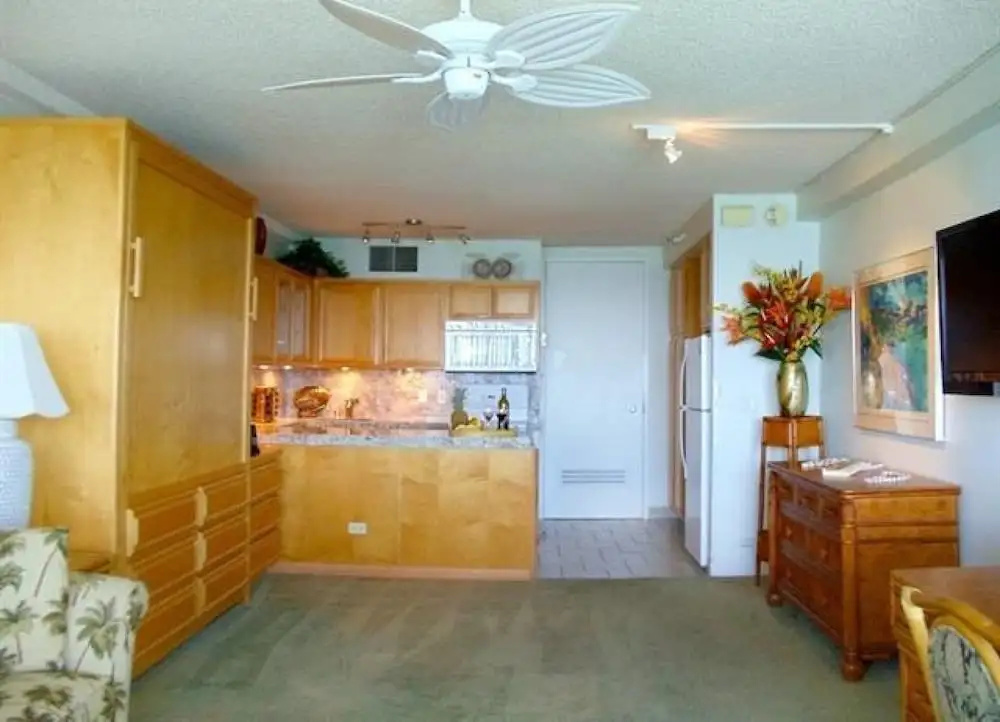 Maui Kai 206 Studio Bedroom 1 Bathroom Condo