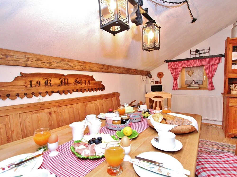 Vintage Apartment in Salzburg near Ski Area