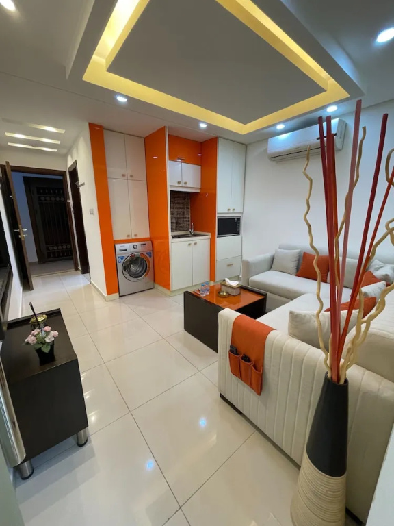 Al-burj Apart at 7th Circle 208