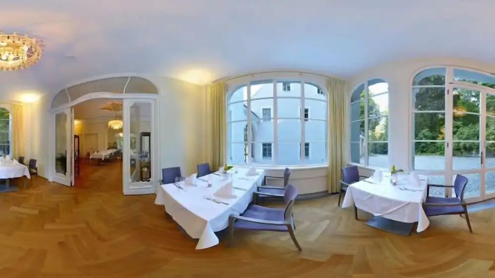 Hotel Schloss Rabenstein