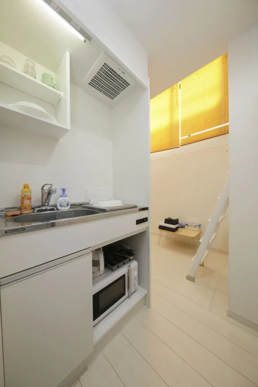 Nano North Shinjuku Apartment by Tranova