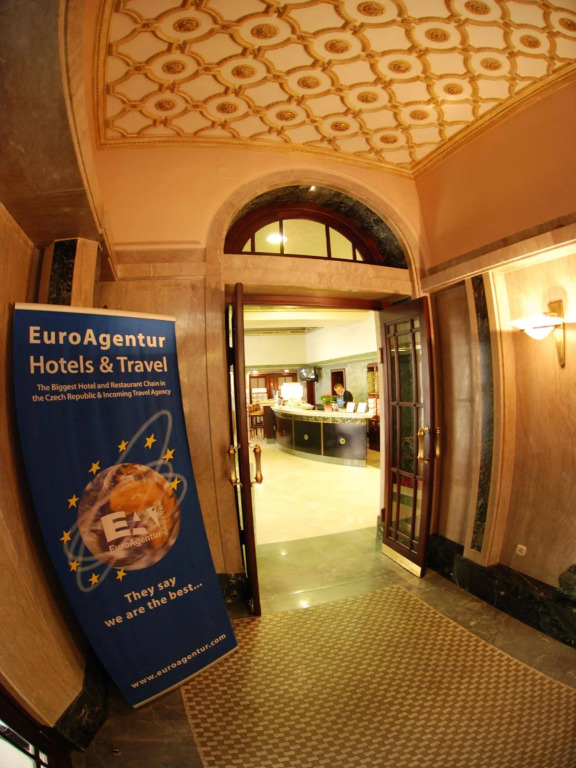 EA Hotel Royal Esprit