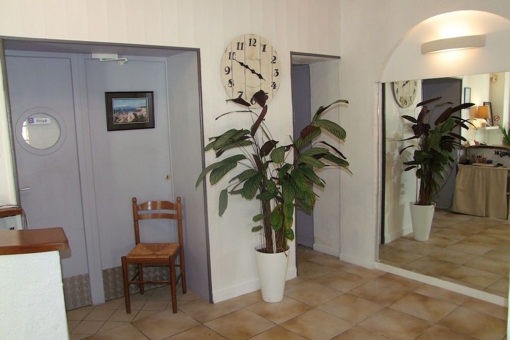 Hôtel 2 étoiles et Restaurant Le Galet Bleu
