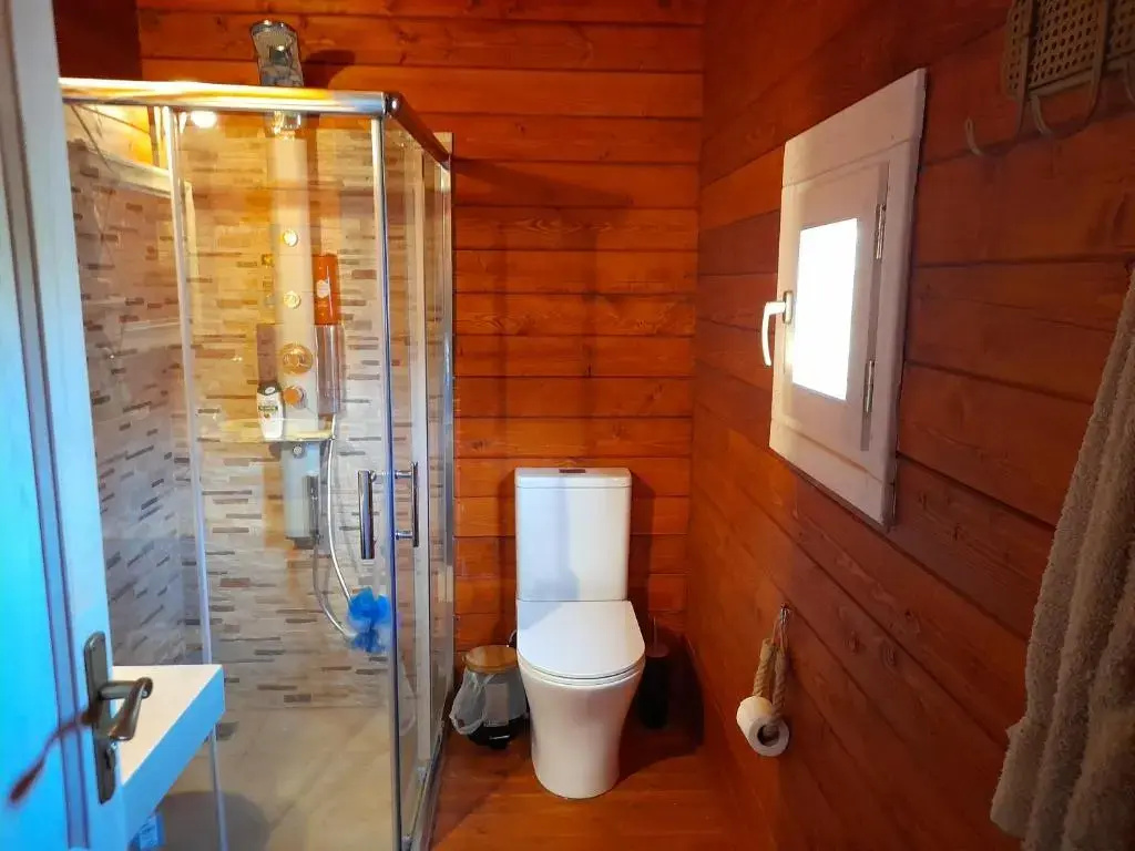 Villa Evenos with private pool