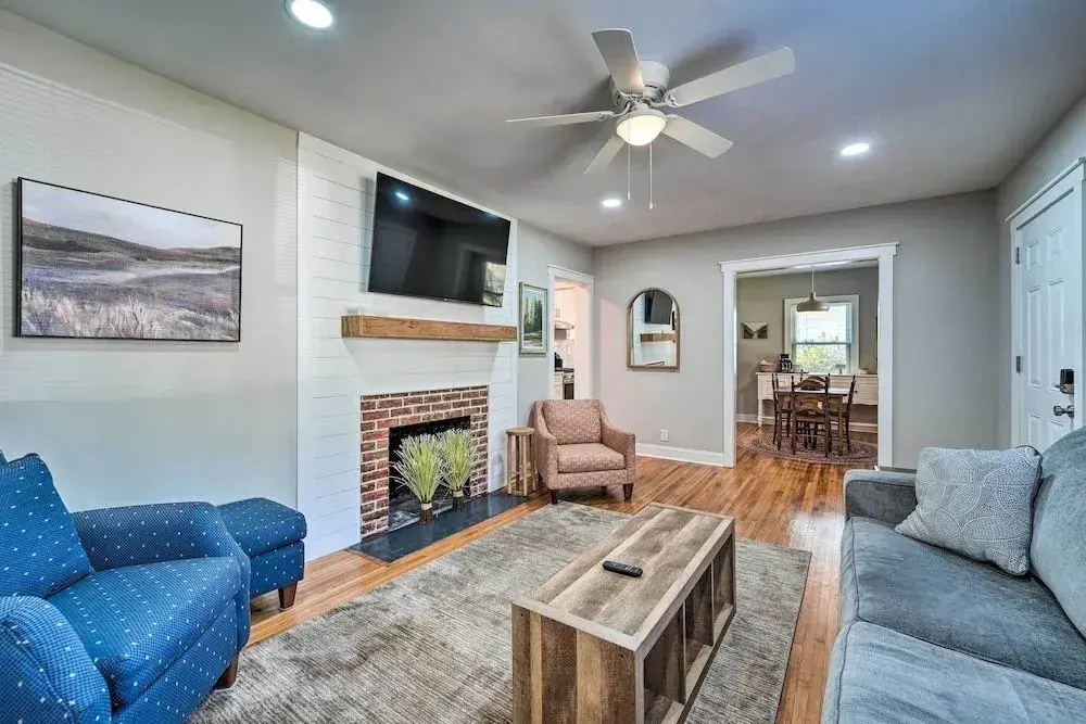 Lovely Wilmington Home Near Cape Fear River