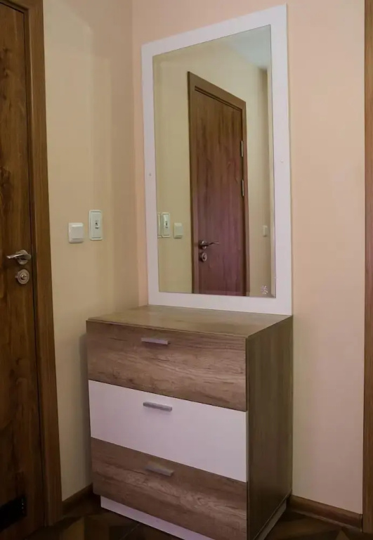 FM Premium 1-BDR Apartment with Parking Spot