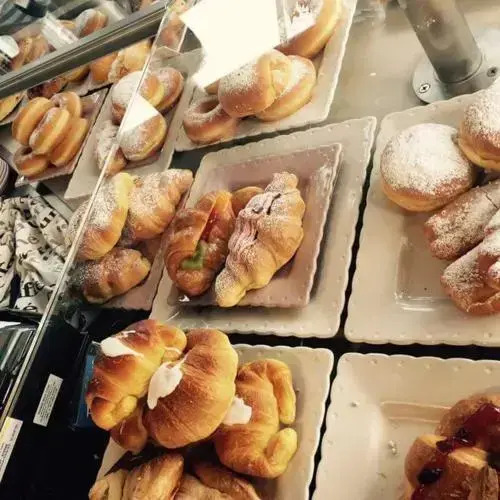 Camera & Caffè Cenni