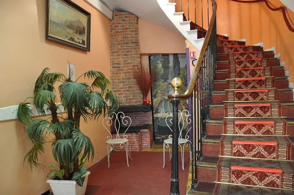 Hotel Moderne