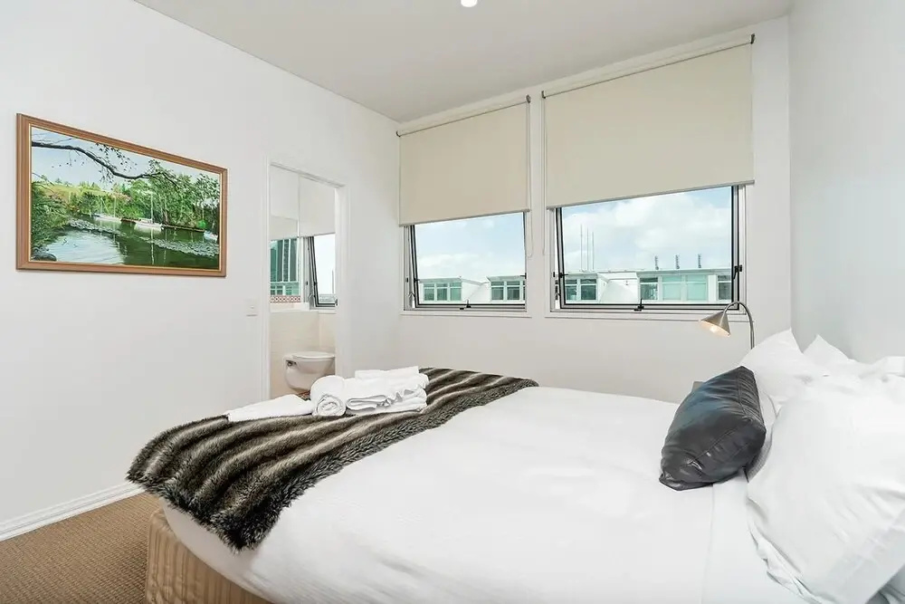 QV Right on the Water Apartment - 338