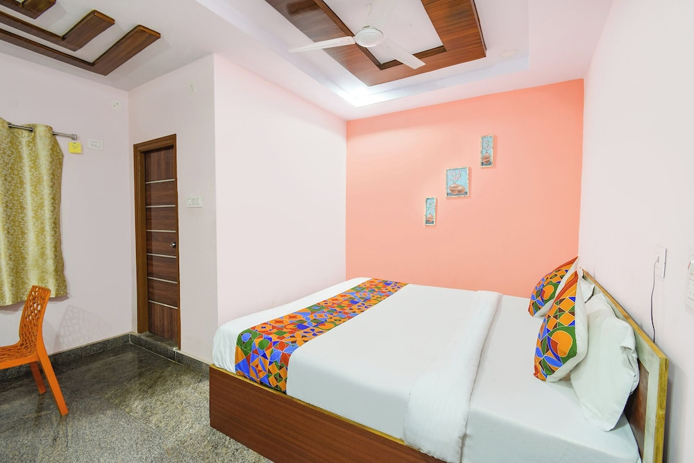 Fabhotel Anoos