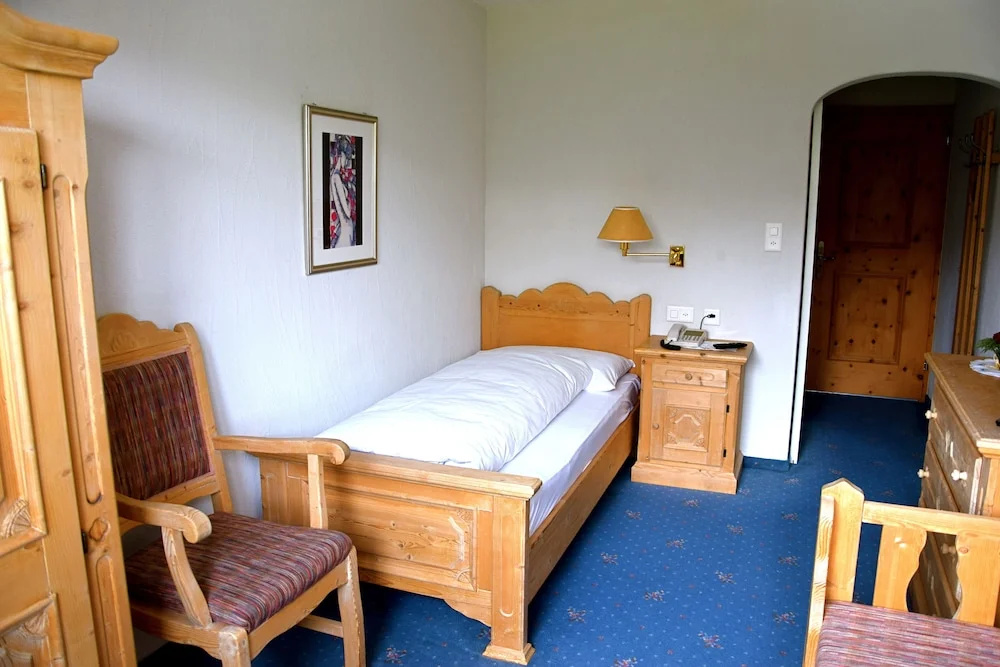 Hotel Salastrains